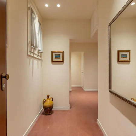 Apartment Brunetto Latini Homes By Wonderful Italy