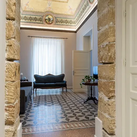 Brunetto Latini Homes By Wonderful Italy * Palermo